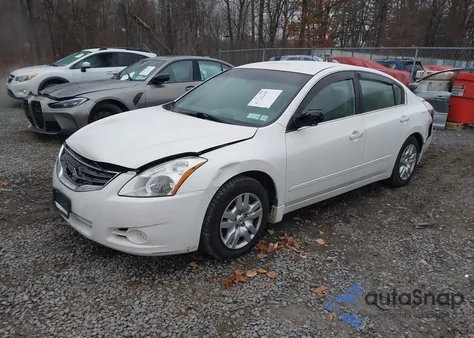 2012 Nissan Altima 2.5 S из США, поврежденный, VIN 1N4AL2AP8CN579321